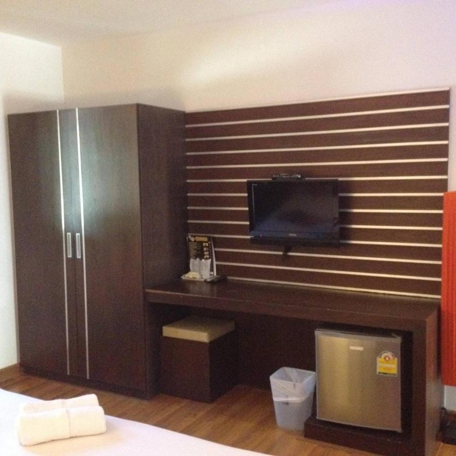 Palm Inn Khok Kloi Bagian luar foto